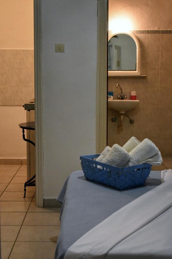Alisahni Hotel Vari  Ngoại thất bức ảnh